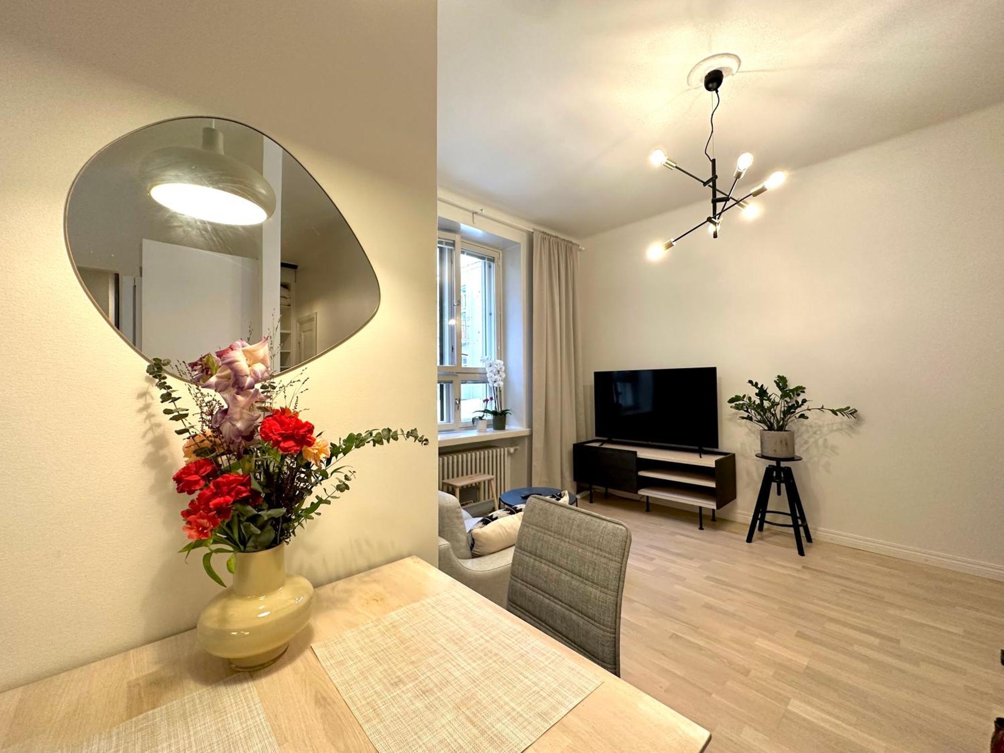 Cosy Flat In The Heart Of Helsinki Center Lägenhet Exteriör bild